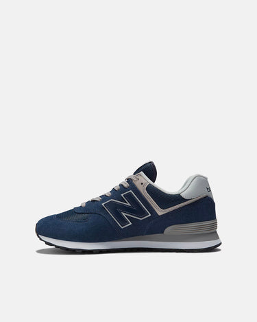 M574EVN Crema azul marino