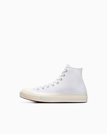 Chuck 70 Hi de cuero blanco