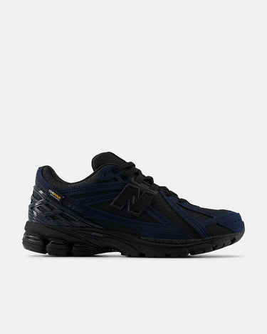 New Balance M1906RWE Outer Space Black