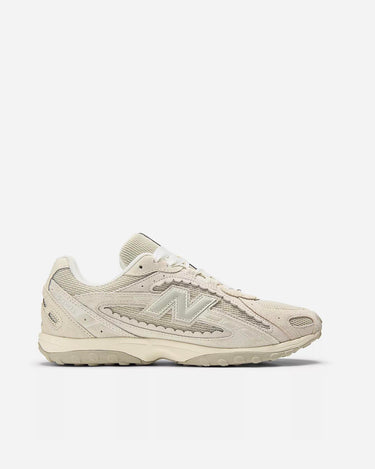 New Balance U204L2SZ Sea Salt / Linen
U204L2SZ