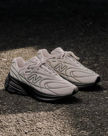 New Balance U50303L3 Moonrock / Black U50303L3