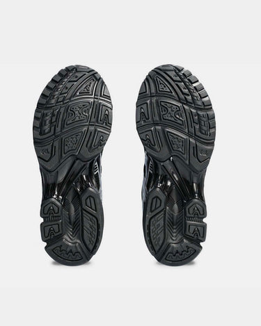 shop asics gel kayano 14 sneakers in black black silver