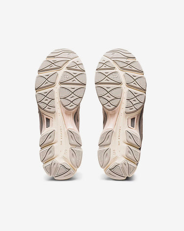 asics gel nyc cream oyster
SKU1201A789_103