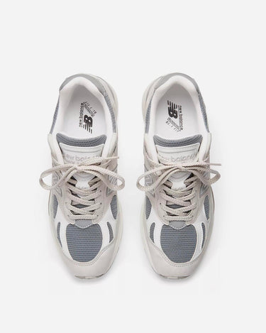new balance M991LG2 V2 Cloud Grey Silver