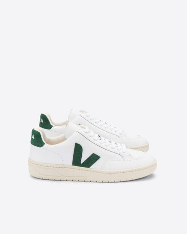 Veja V12 White Cypruss