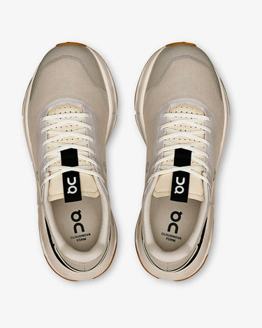 On Running Cloudnova Form 2 Woman Truffle Dew SKU 3WE30174141