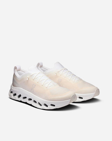 On Running: Cloudtilt Women Moon White Frost
Product code: 3WF30420664