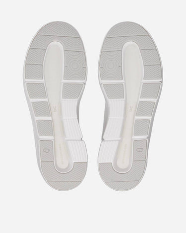 On running W The Roger Advantage White Green