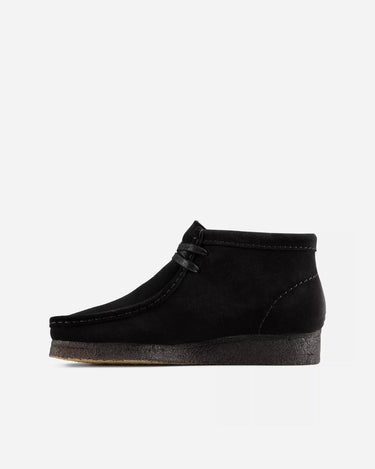 clarks woman wallabee boot black suede 3