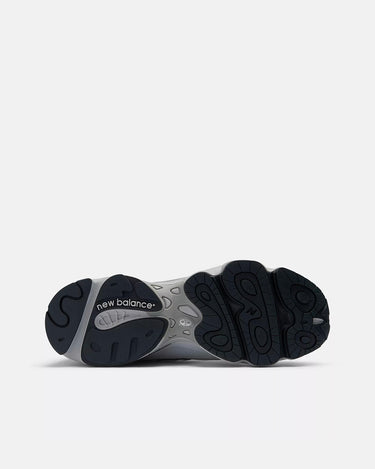 new balance M1000TE Silver Metallic
