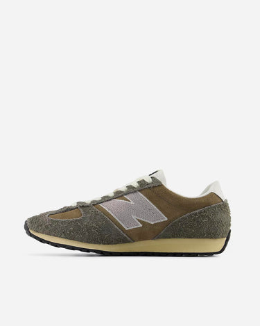 new balance U4717CF timberwolf truffle salt